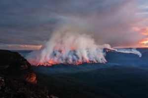 A bushfire at Mt Solitary, NSW. Image: Adobe Stock/Leah-Anne Thompson